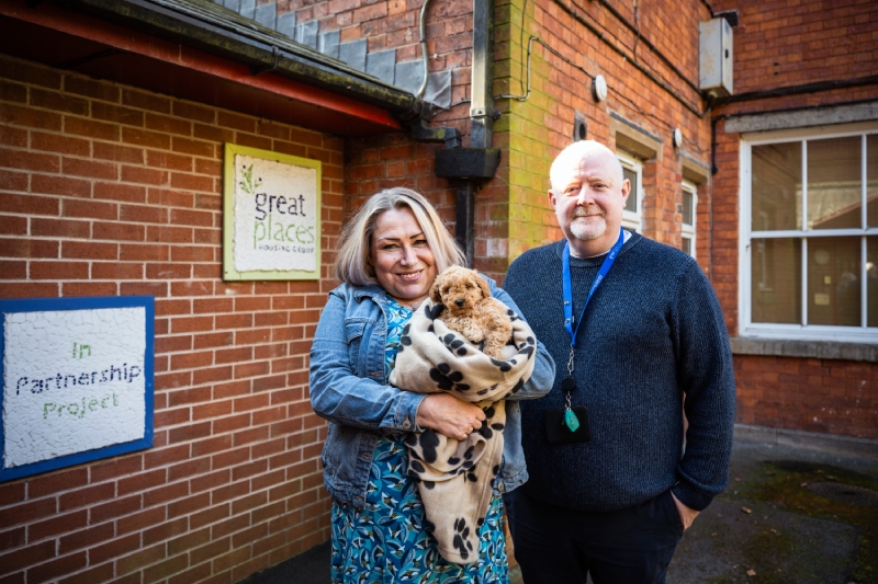 Victoria, IPP customer and Floating Support Worker, Jake.
